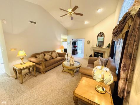 1146 Nanwich Court Indianapolis IN 46217