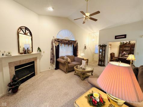 1146 Nanwich Court Indianapolis IN 46217