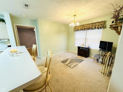 1146 Nanwich Court Indianapolis IN 46217