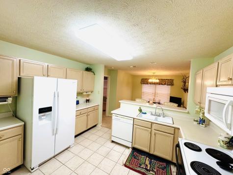 1146 Nanwich Court Indianapolis IN 46217