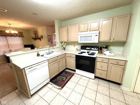 1146 Nanwich Court Indianapolis IN 46217