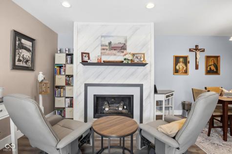 5924 Highgate Circle E Indianapolis IN 46250