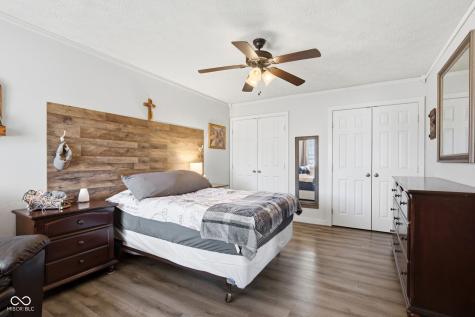 5924 Highgate Circle E Indianapolis IN 46250