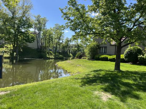 5924 Highgate Circle E Indianapolis IN 46250