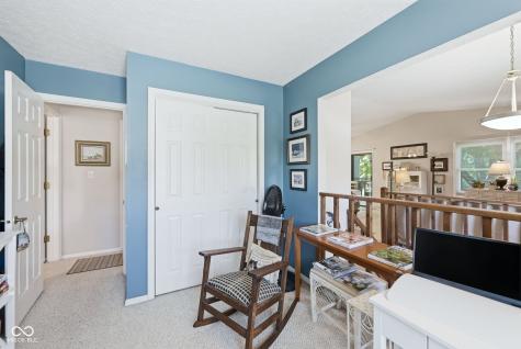 7455 Prairie Lake Drive Indianapolis IN 46256