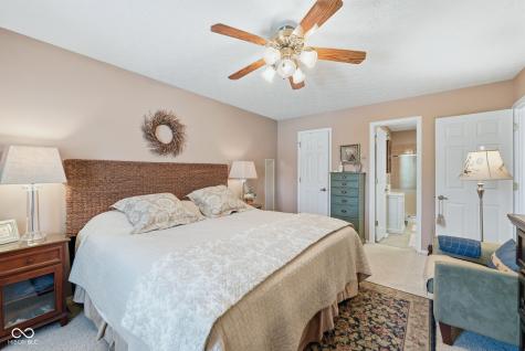 7455 Prairie Lake Drive Indianapolis IN 46256