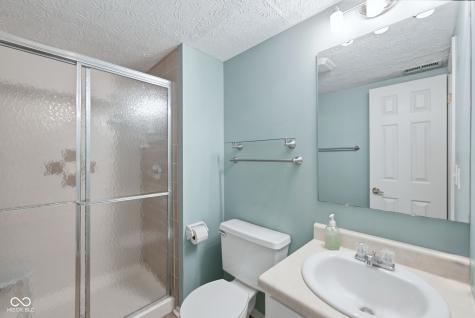 7455 Prairie Lake Drive Indianapolis IN 46256