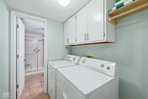 7455 Prairie Lake Drive Indianapolis IN 46256