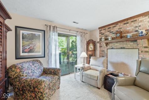 7455 Prairie Lake Drive Indianapolis IN 46256