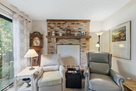 7455 Prairie Lake Drive Indianapolis IN 46256