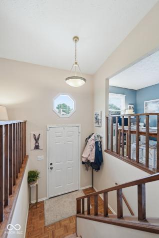 7455 Prairie Lake Drive Indianapolis IN 46256