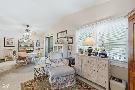 7455 Prairie Lake Drive Indianapolis IN 46256