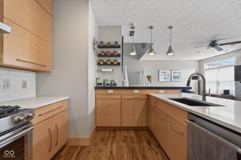 8079 Lower Bay Lane Indianapolis IN 46236