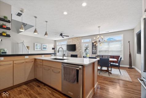 8079 Lower Bay Lane Indianapolis IN 46236