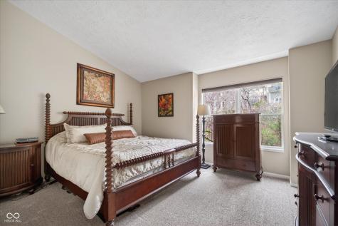 8079 Lower Bay Lane Indianapolis IN 46236