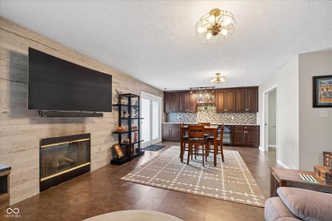 8079 Lower Bay Lane Indianapolis IN 46236