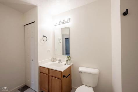 12235 Bubbling Brook Drive Fishers IN 46038