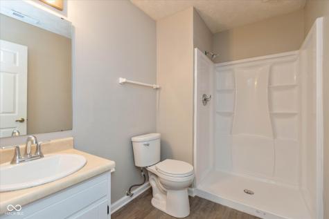 9526 Bay Vista E Drive Indianapolis IN 46250