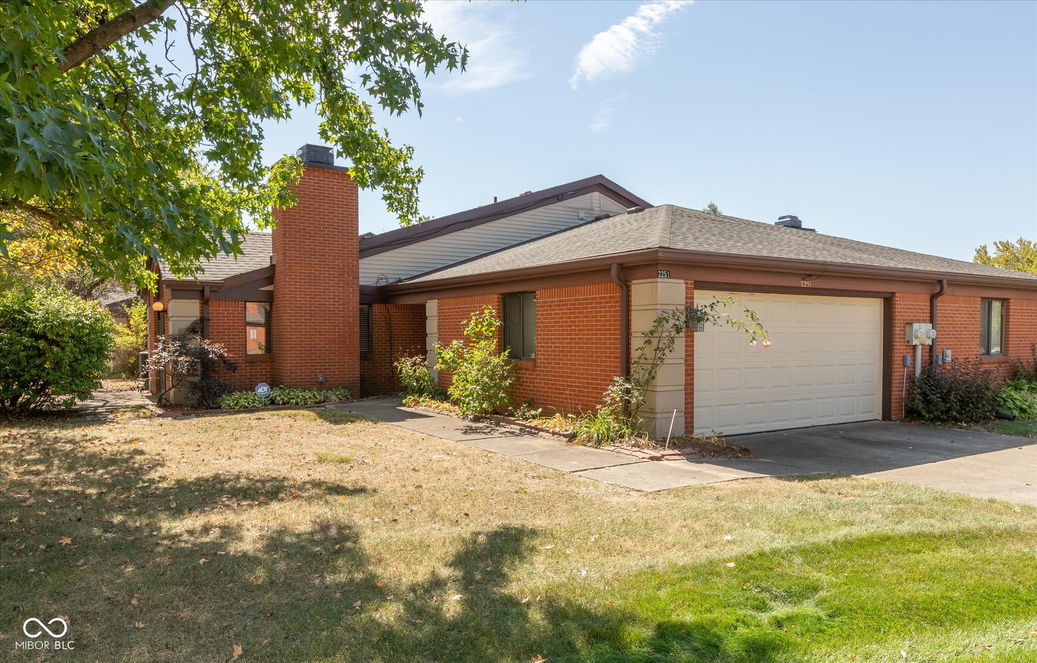 2251 Golden Oaks N Indianapolis IN 46260