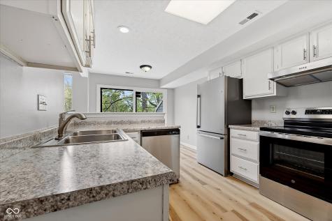 4606 Stansbury Lane Indianapolis IN 46254