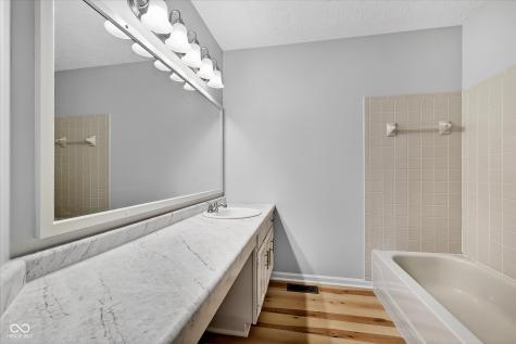 4606 Stansbury Lane Indianapolis IN 46254