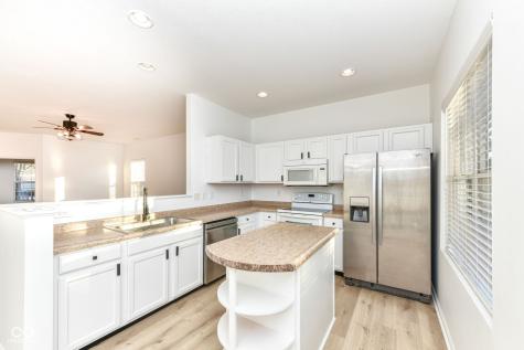 605 Overcup Street Westfield IN 46074