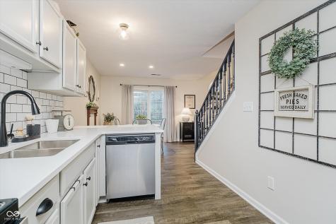 8292 Enclave Boulevard Fishers IN 46038