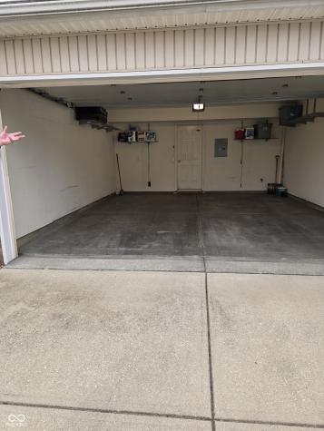 8160 Shores Edge Way Indianapolis IN 46237