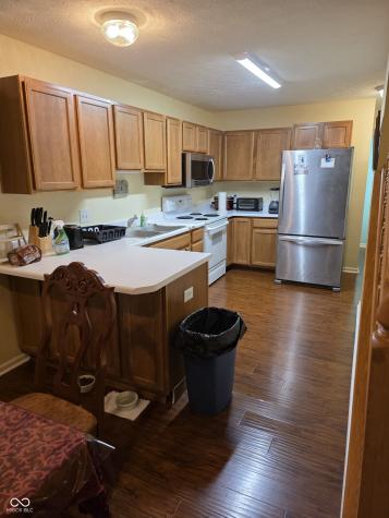 8160 Shores Edge Way Indianapolis IN 46237