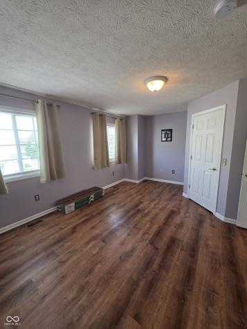 8160 Shores Edge Way Indianapolis IN 46237