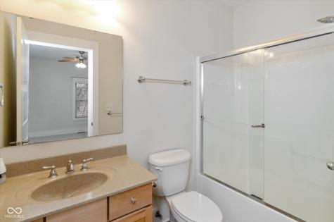 632 E 11th Street Indianapolis IN 46202