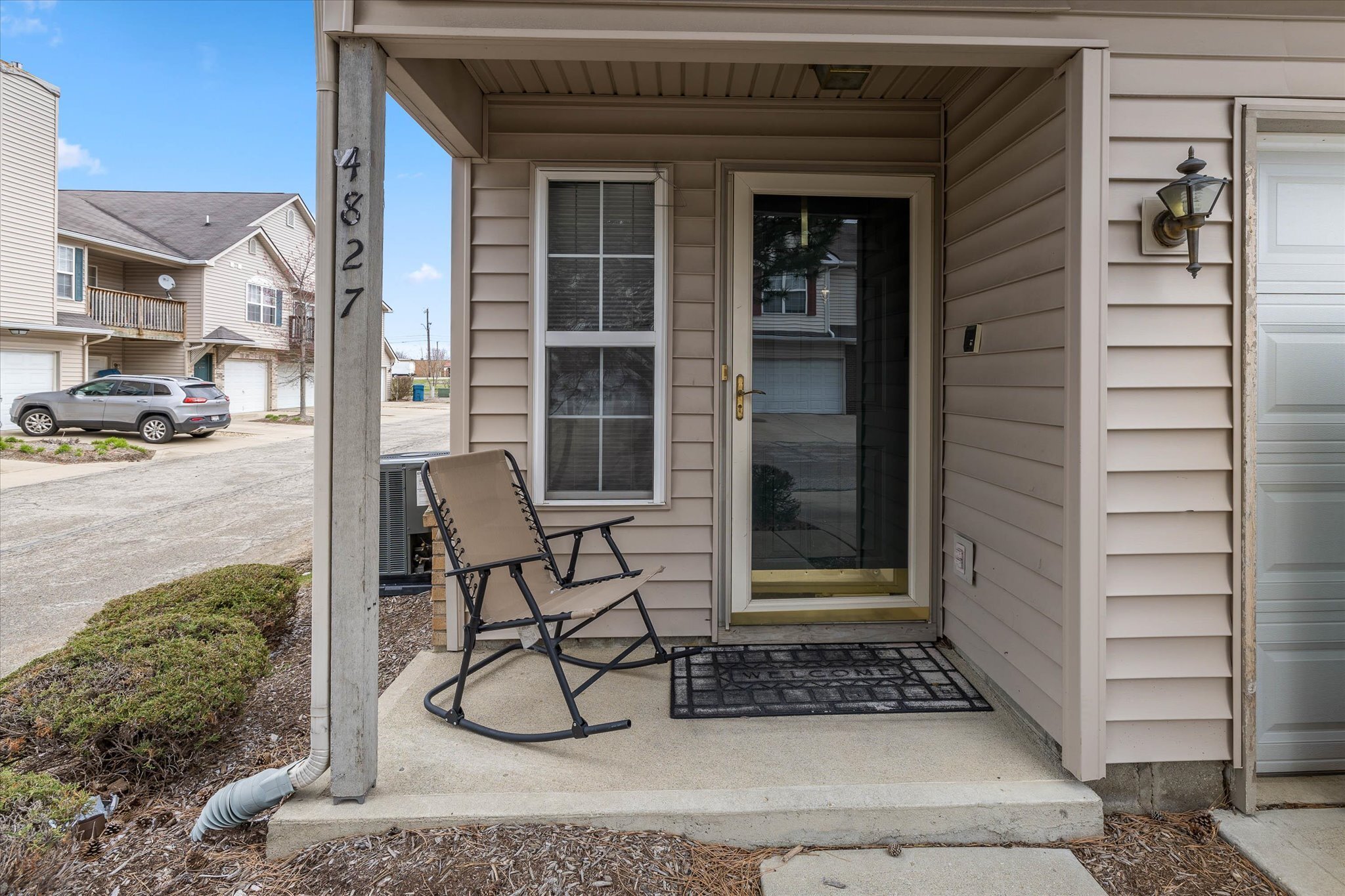 4827 Flat Stone Place Indianapolis IN 46268