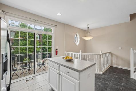 8266 Ethan Drive Fishers IN 46038