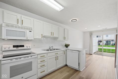 5922 Marina View Lane Indianapolis IN 46237