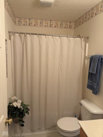 166 Lake View Court Avon IN 46123