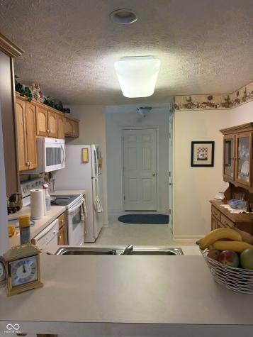 166 Lake View Court Avon IN 46123