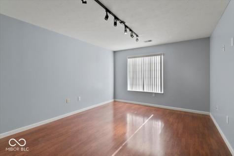 4933 Opal Ridge Lane Indianapolis IN 46237