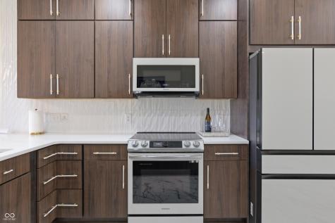 435 Virginia Avenue Indianapolis IN 46203
