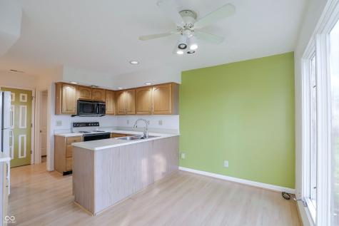 1671 Cloister Drive Indianapolis IN 46260