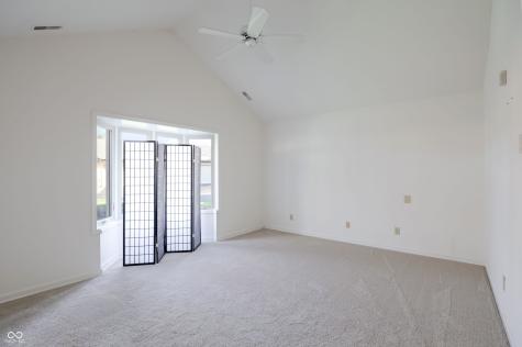 1671 Cloister Drive Indianapolis IN 46260