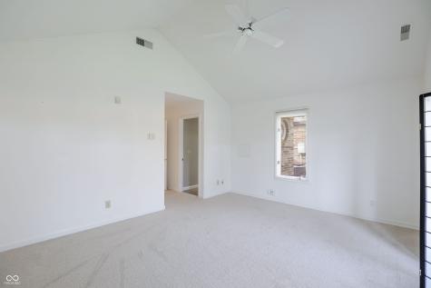 1671 Cloister Drive Indianapolis IN 46260