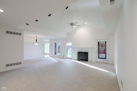 1671 Cloister Drive Indianapolis IN 46260