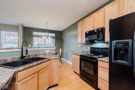 5712 Polk Drive Noblesville IN 46062