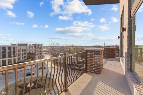 1155 S Rangeline Road Carmel IN 46032