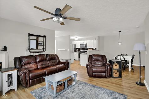 6510 Jade Stream Court Indianapolis IN 46237