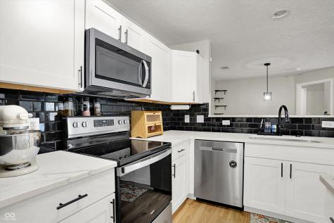6510 Jade Stream Court Indianapolis IN 46237