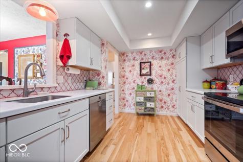 4259 Indian Pipe Trace Indianapolis IN 46237