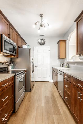 1344 Shadow Ridge Road Indianapolis IN 46280