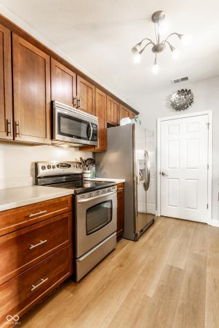 1344 Shadow Ridge Road Indianapolis IN 46280