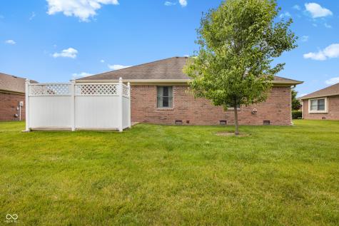 5750 Kensington Way N Plainfield IN 46168